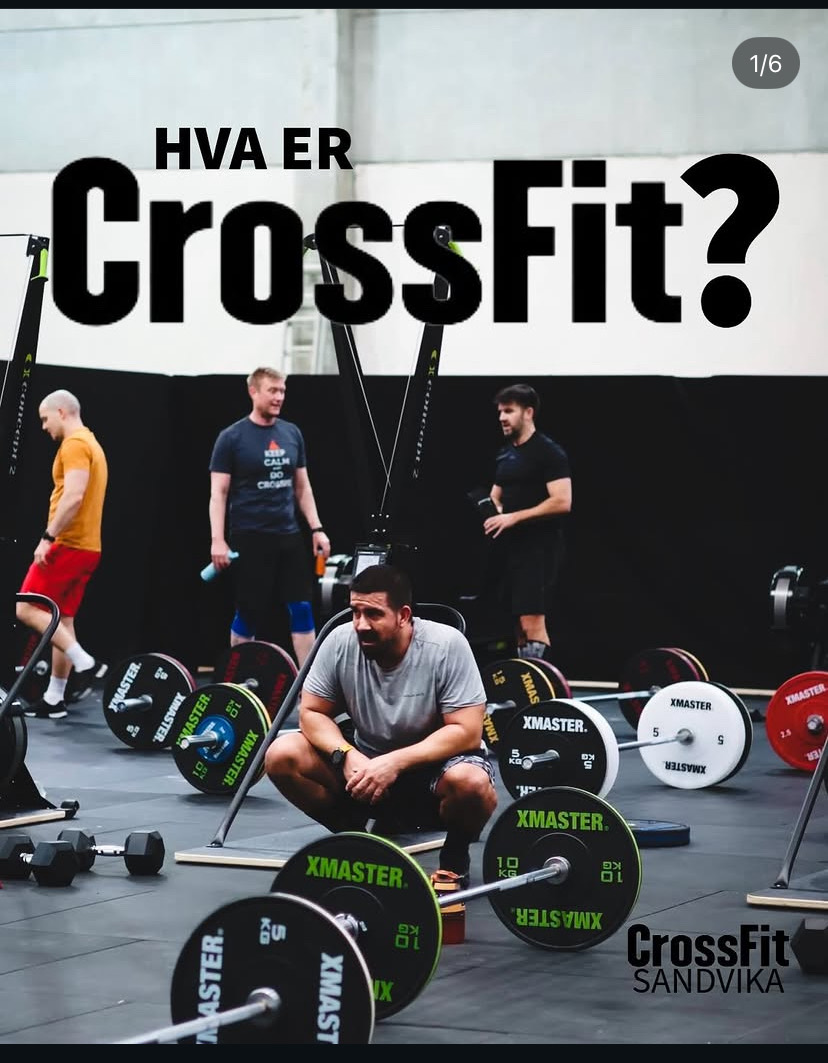 Medlemmer trener med vektstenger på CrossFit Sandvika